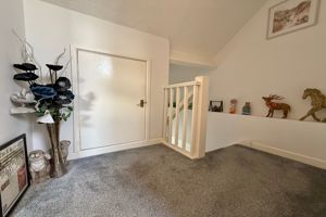 First Floor Landing- click for photo gallery